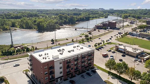 Riverview Apartments Photo 1