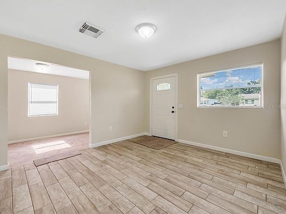 2nd image of 530 Katherine Ave