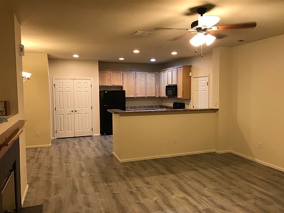 3rd image of 2553 N Central Park Blvd