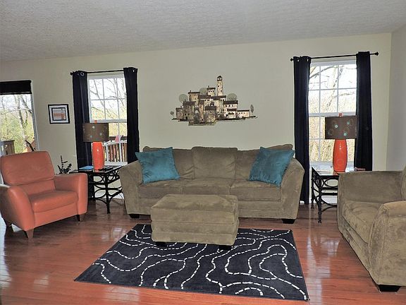 5th image of 199 Shanda Dr