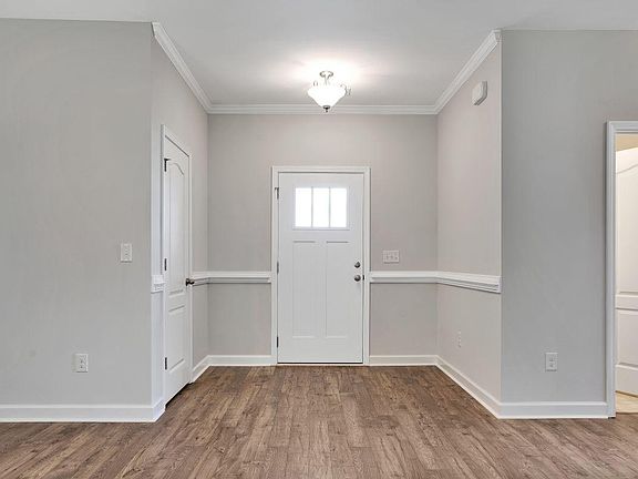 7071 Swansong Circle-03 Compressed