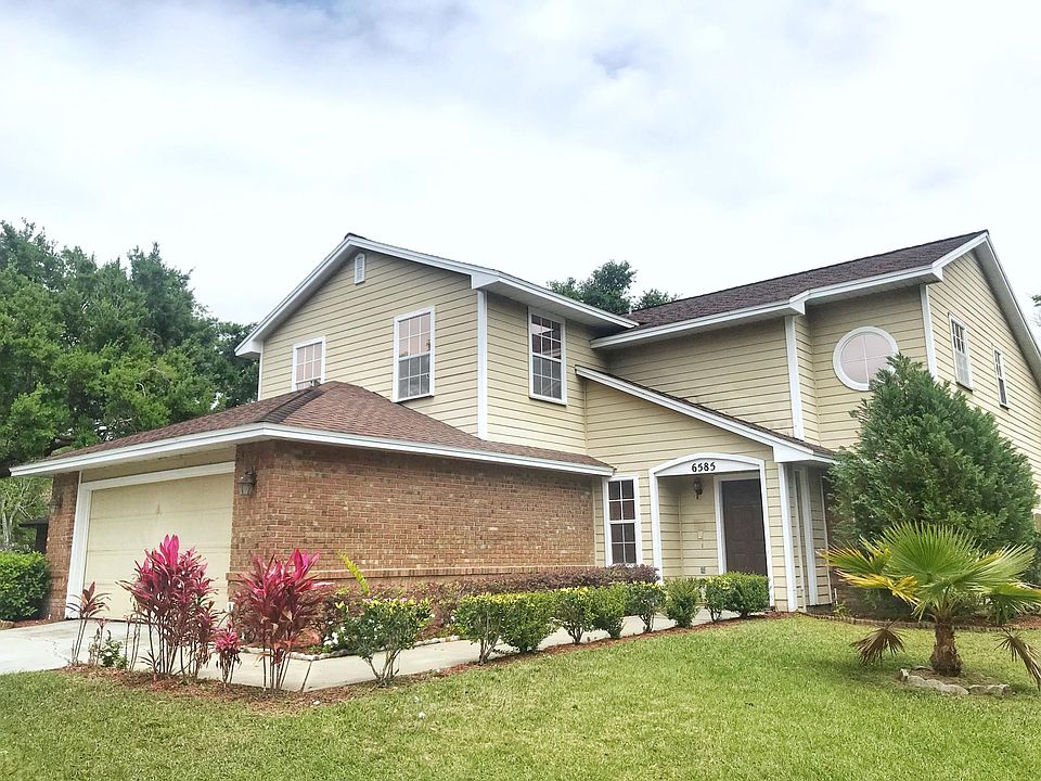 1st image of 6585 Piccadilly Ln