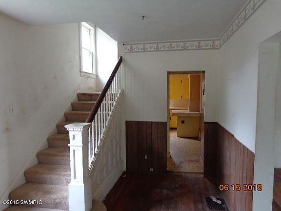 2nd image of 14 Fairview Ave