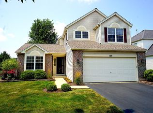 160 Amberleigh Dr, Romeoville, IL 60446