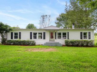 1229 S Russell St, Portland, TN 37148
