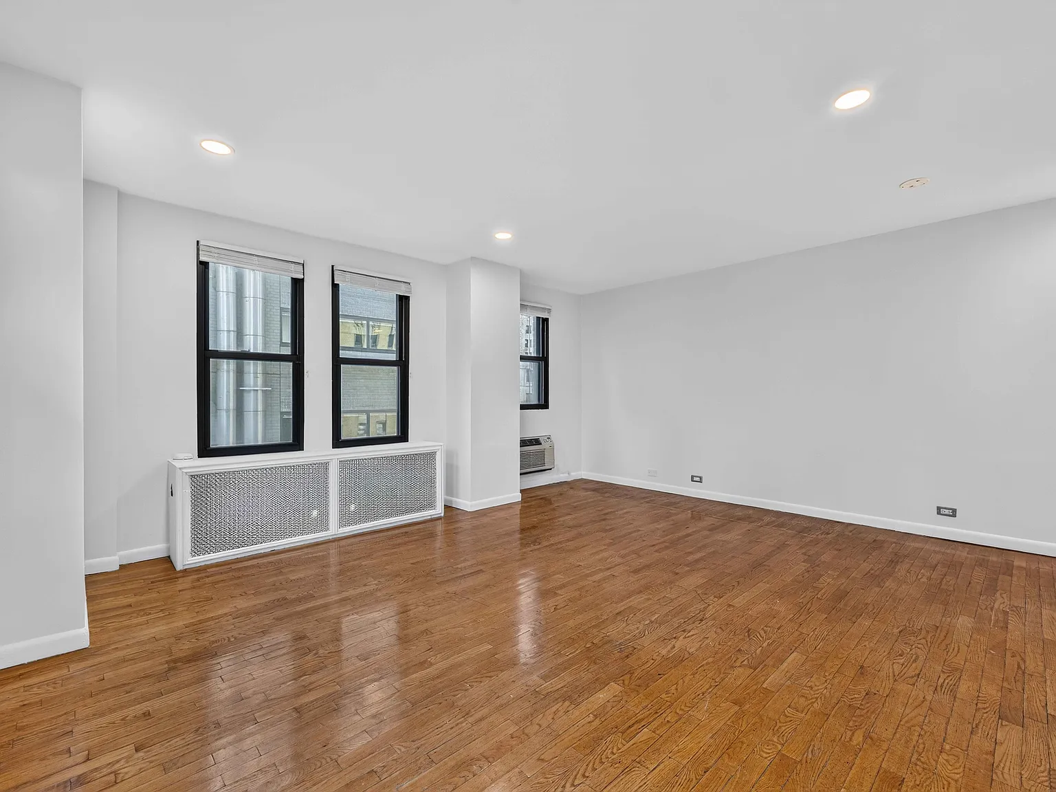 150 West 58th Street — Photo 4