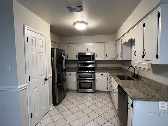 5th image of 35405 Pine Rd S
