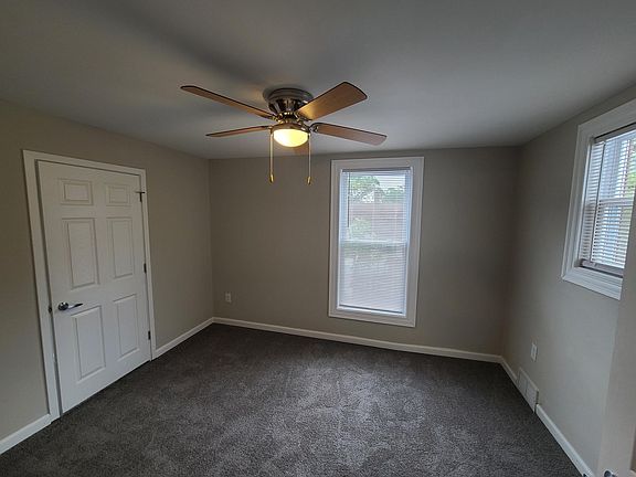 3rd image of 1362 Sterling Ave #2S