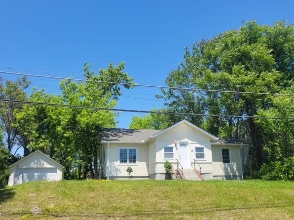 17 Hicks Ave, Newton Town, NJ 07860