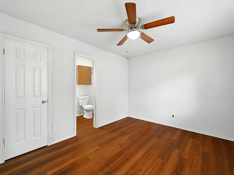 5707 Spring Meadow Rd #B — Photo 11