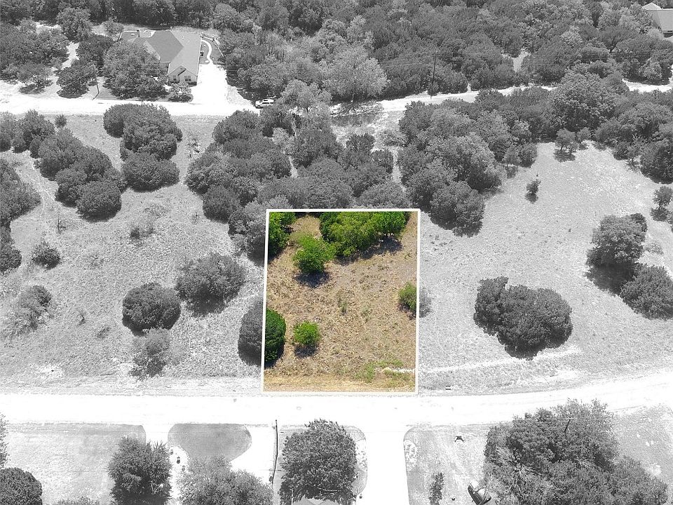 1st image of 16004 Faircrest Dr