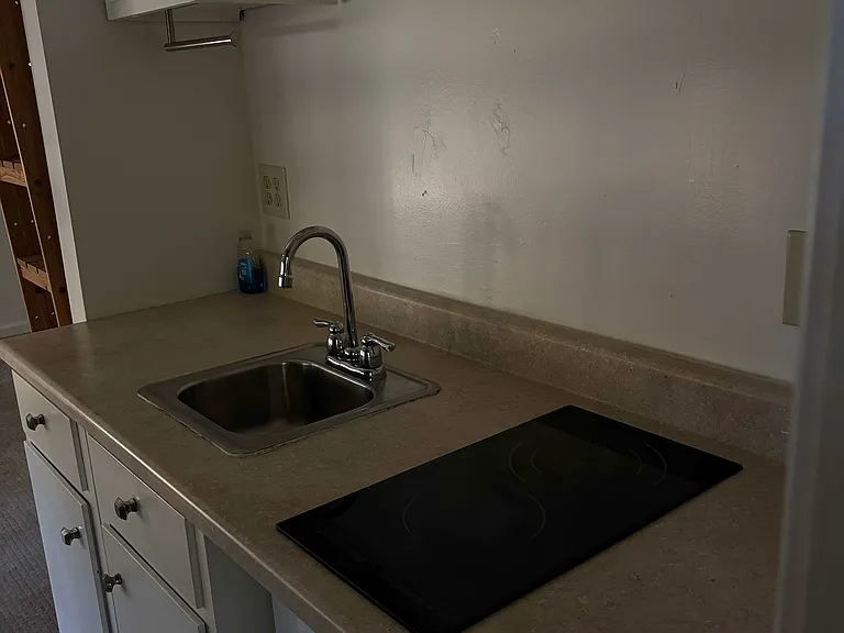 420 Laurel Ave — Photo 6