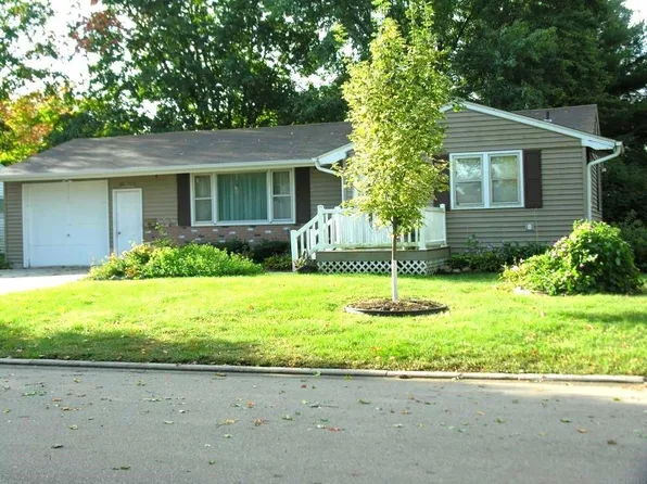 1208 Mechanic St, Osage, IA 50461