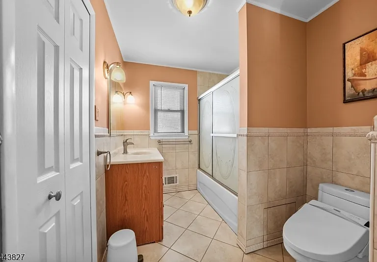 895 Patton St — Photo 15