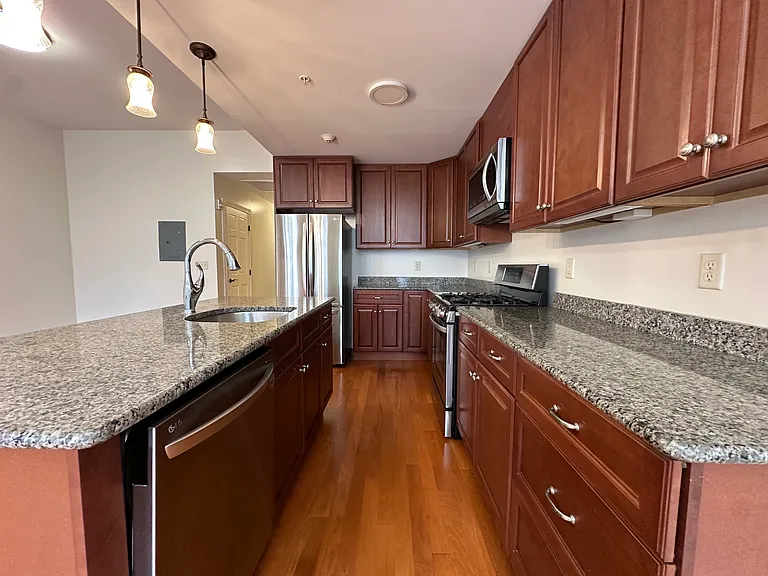 104 N Aurora St #2N — Photo 45