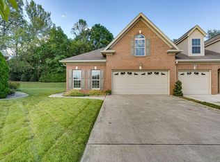 7715 Lenox Trace Dr, Hixson, TN 37343