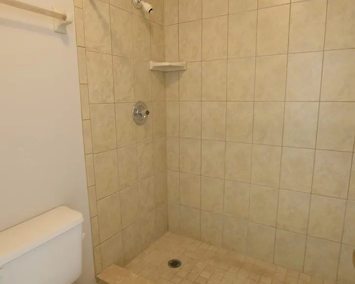 114 Cory Ln — Photo 11