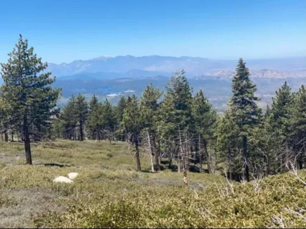 33401 Angeles Dr, Big Bear City, CA 92314