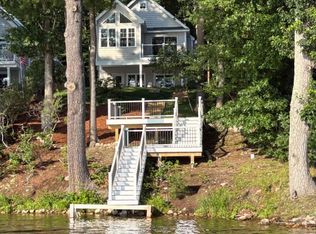 26 Laurelwood Dr, Webster, MA 01570