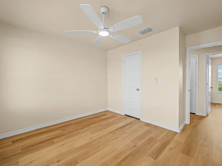 11207 N Cres #2800-A — Photo 24