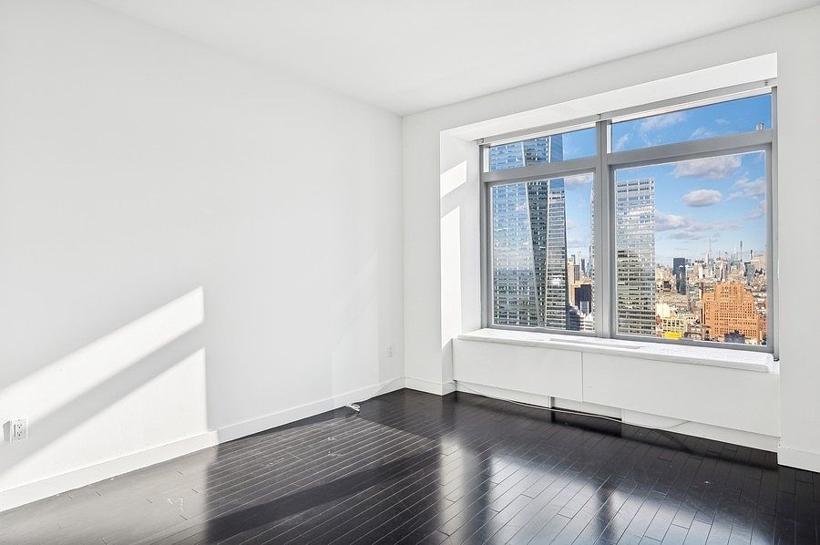 1st image of 123 Washington St APT 47E