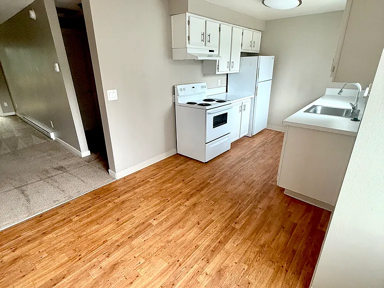 9555 SW Downing Dr #10 — Photo 4