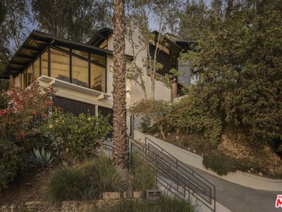 2055 N Gramercy Pl, Los Angeles, CA, 90068