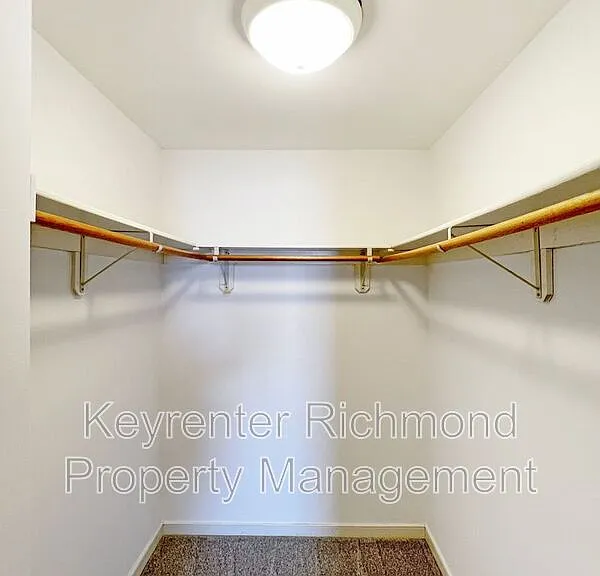 800 Kiefer Field Ct — Photo 17