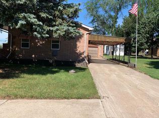 203 S 8th St, Onida, SD 57564