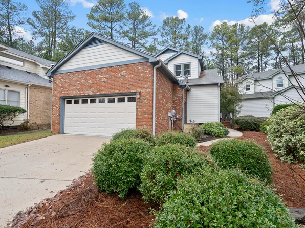 118 Talon Dr, Cary, NC 27518