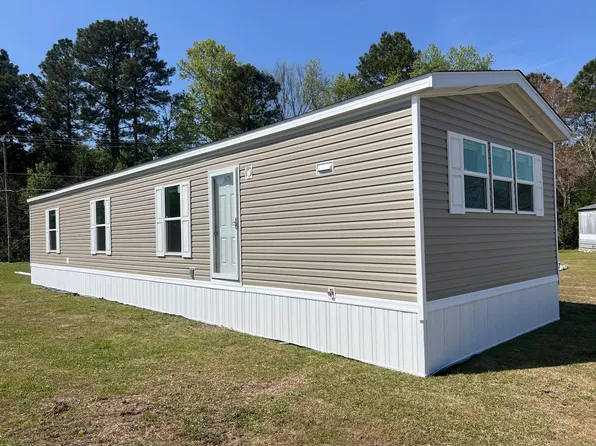 16800 Jessica Rd, Laurinburg, NC