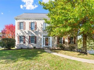 5843 Longview Cir, Bridgeville, PA