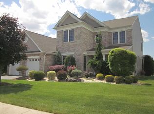 33 Kings Mill Rd, Monroe Township, NJ 08831