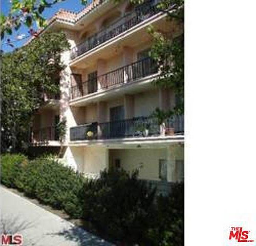 1st image of 1033 6th St APT 204