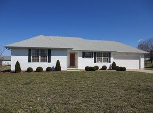 114 W Holly Ridge Rd, Willard, MO 65781