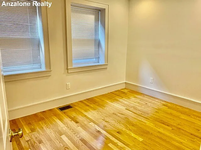 11 Thacher Ct #3 — Photo 10