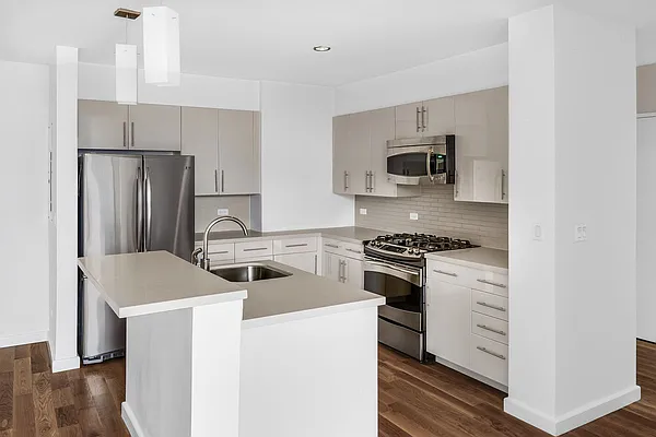 Rented by Compass | media 2