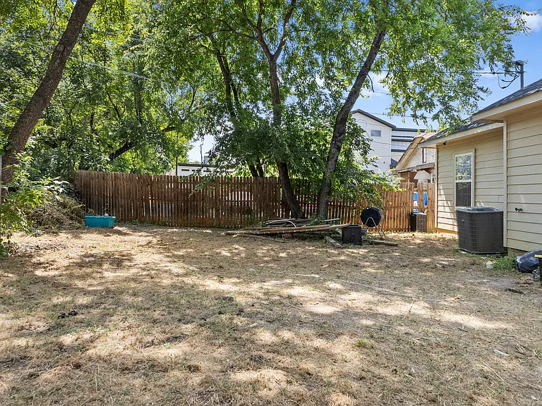 850 E Harvey Ave — Photo 17