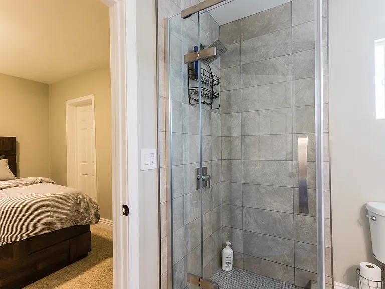 5357 Virginia Ave — Photo 35