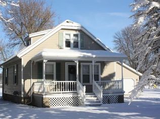 2933 E Stewart Rd, Midland, MI 48640