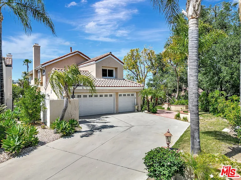24701 Calle Conejo — Photo 3