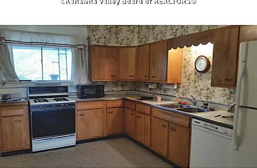 2nd image of 1613 Beech Ave