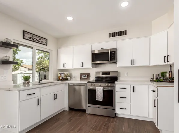 1750 W MOHAWK Lane, Phoenix, AZ 85027