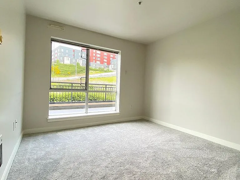 321 10th Ave S #610 — Photo 26