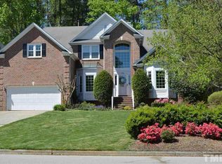 104 Forest Brook Dr, Cary, NC 27519