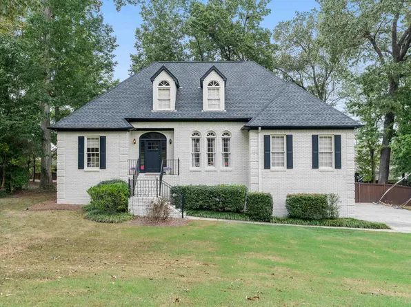 4524 Eagle Point Dr, Birmingham, AL 35242