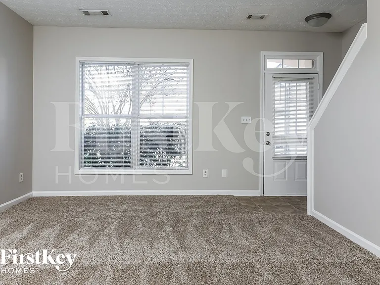 269 Hardy Lillies Dr — Photo 4