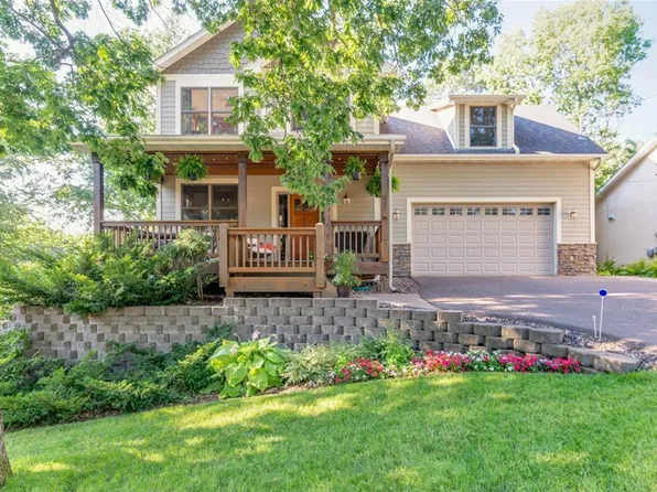 47 Hickory St, Saint Paul, MN 55115