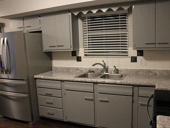 5th image of 239 Vernon Dr