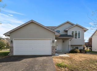741 Isabella Ave, Clearwater, MN 55320